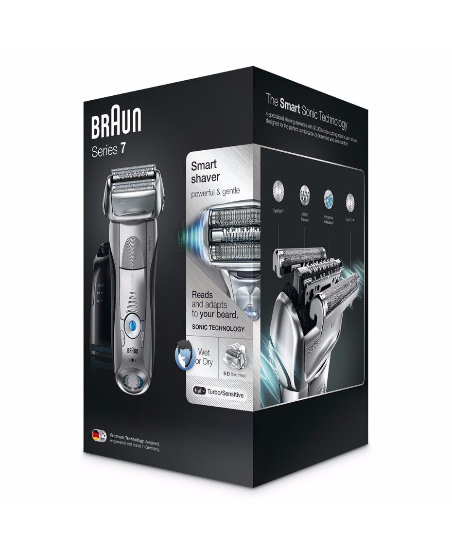 Braun Series 7 Wet/Dry Electric Shaver Silver plus Clean&Charge